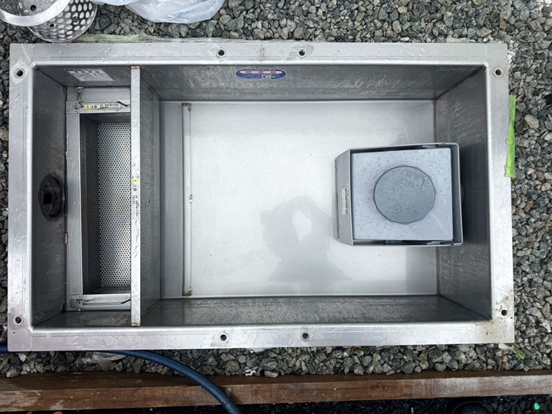 グリストラップ清掃の写真